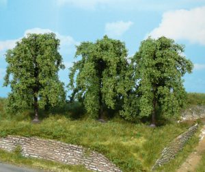 1734   3 Trauerweiden 10 cm