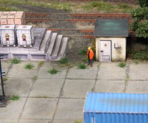 1803    100 Grasbüschel dunkelgrün, 5-6 mm