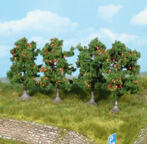 1961   5 Apfelbäume 7 cm