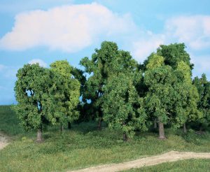 1993   12 Laubbäume 8-13 cm