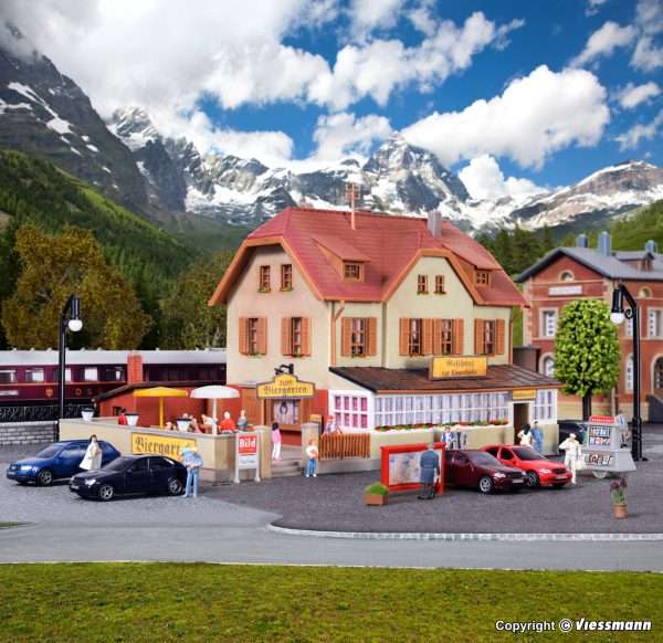 37114 N Gasthaus zur Eisenbahn mit Biergarten