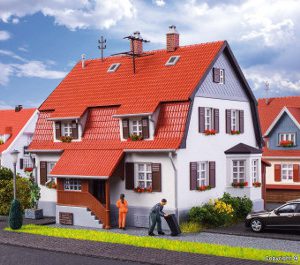 38162 H0 Wohnhaus mit Erker