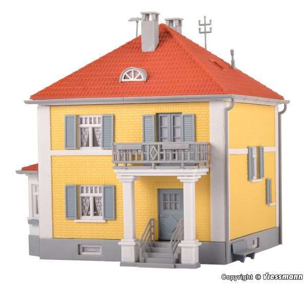 38178 H0 Wohnhaus Pappelweg