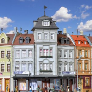 38390 H0 Haus der Mode