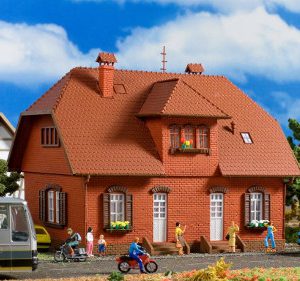 43659 H0 Backstein-Siedlungshaus