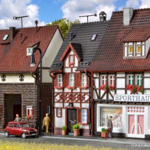 43673 H0 Fachwerkhaus Bahnhofstraße 17