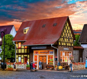 43688 H0 Tante Emma-Laden mit Inneneinrichtung und LED-Beleuchtung, Funktionsbausatz