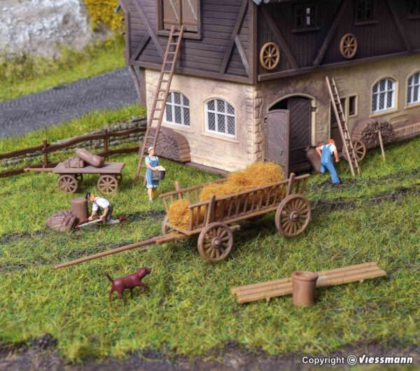 43699 H0 Deko-Set Bauernhof