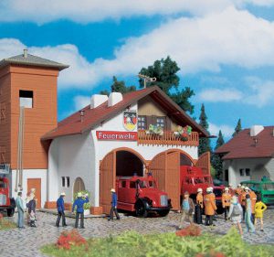 43761 H0 Feuerwehrhaus 112, zweiständig
