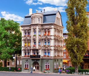 43815 H0 Haus am Park, Schlossallee 5