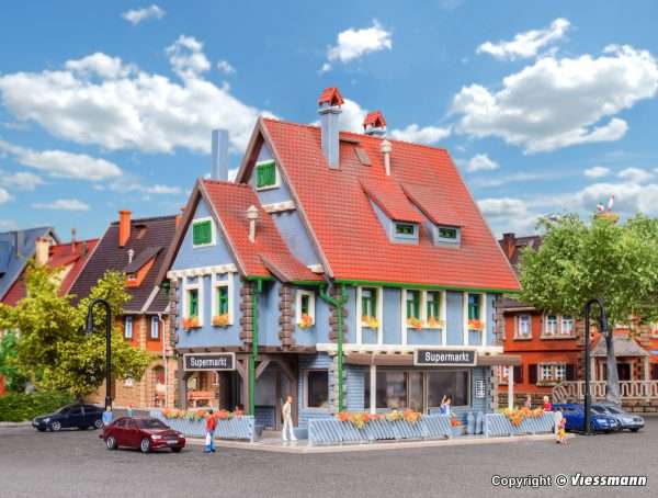47660 N Supermarkt mit Inneneinrichtung und LED-Beleuchtung, Funktionsbausatz