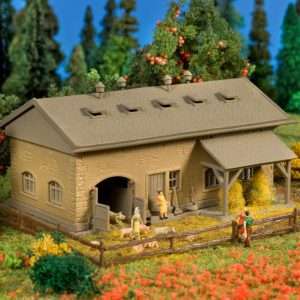 47723 N Schweinestall mit Schweinen