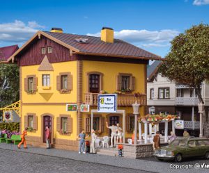 49233 H0 Gasthaus, Start und Spar-Serie